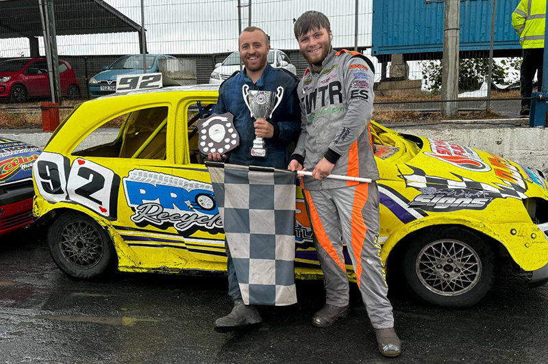 08 june - nutts corner